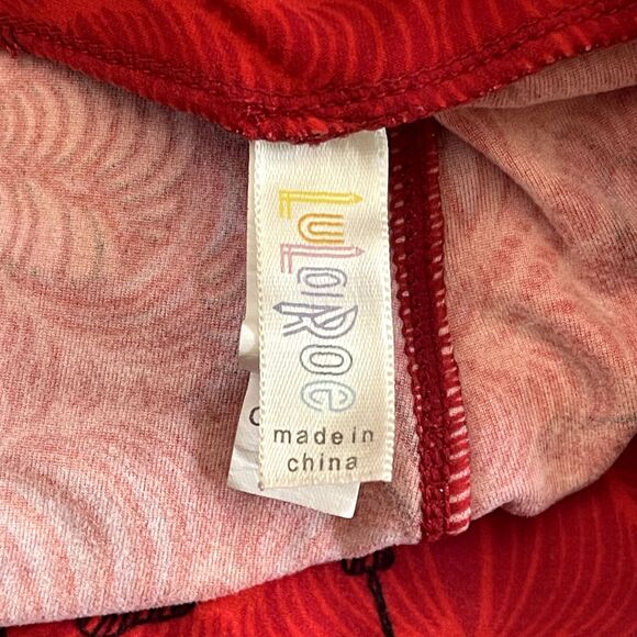 Lularoe VALENTINES DAY CUPID OS One Size‎ Leggings - Picture 4 of 5